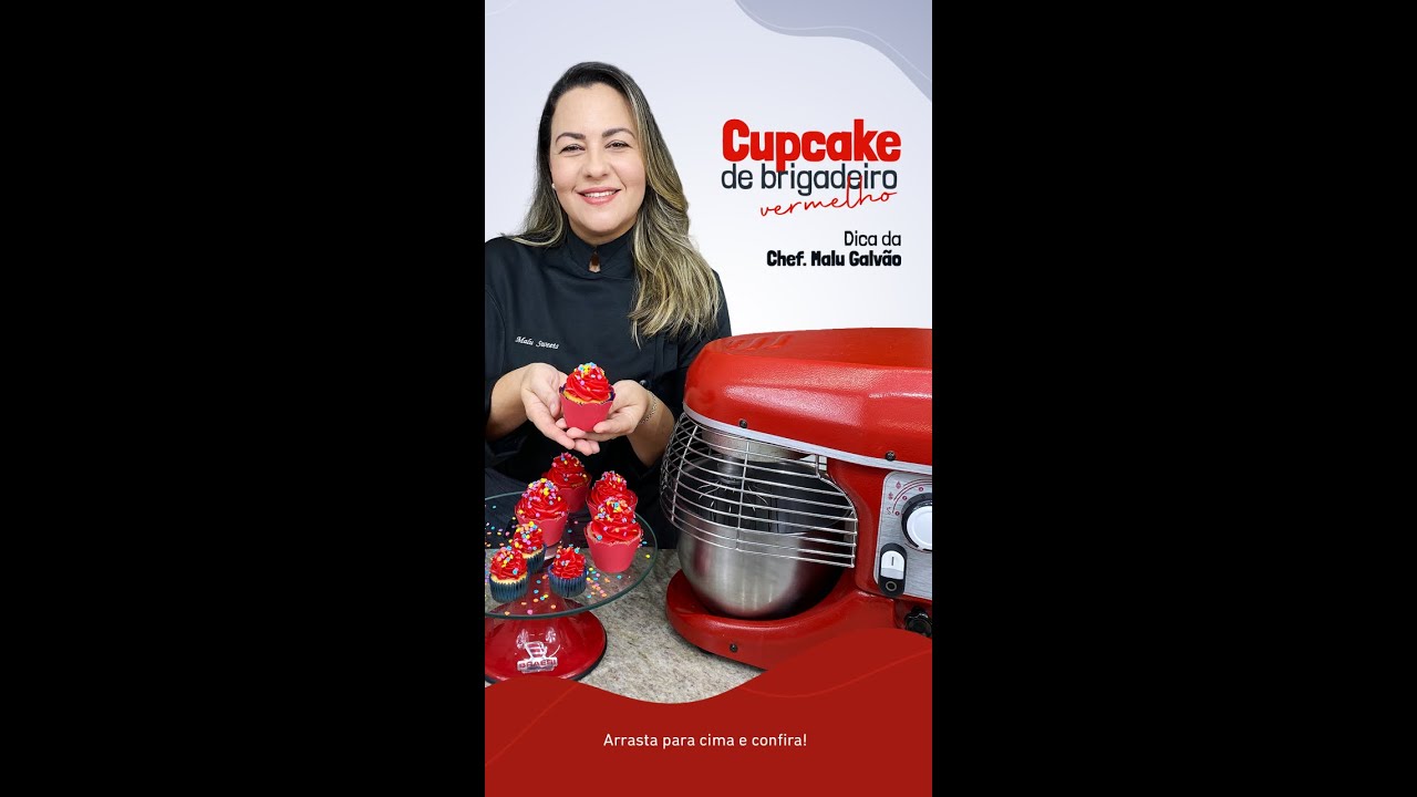 Cupcake de brigadeiro vermelho