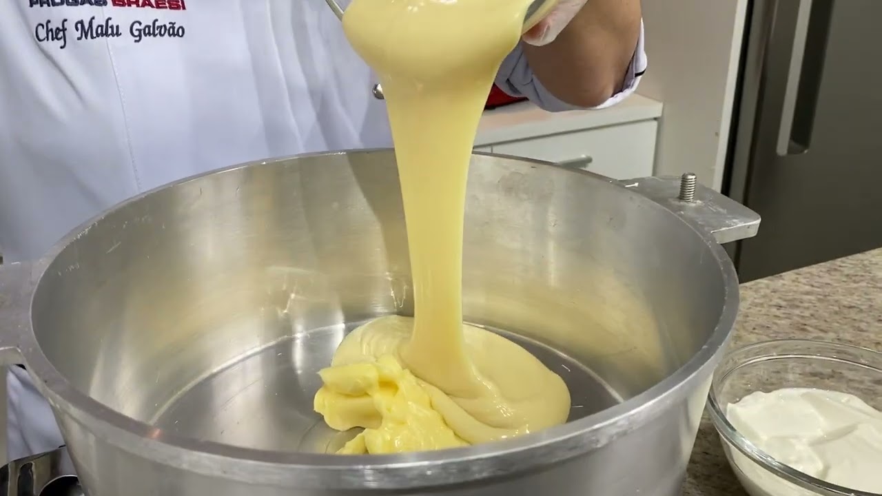 Chef Malu Galvão ensina fazer o Slice Cake utilizando os equipamentos Progás e Braesi